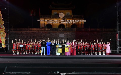 Xã Hưng Đạo (Hà Nội) xuất sắc giành giải nhất toàn đoàn tại Hội diễn Dân vũ Quốc tế 2025